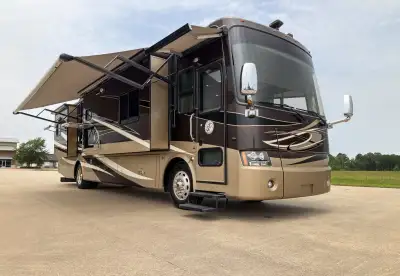 2011 Tiffin Phaeton 40QTH