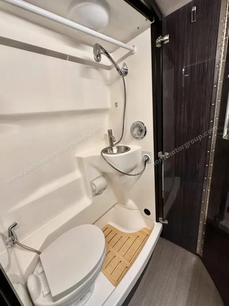 2020 Winnebago Era 3500XD photo 83