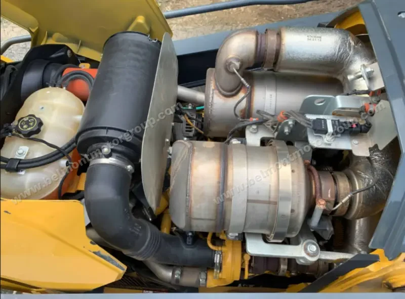 2017 John Deere 410L photo 12