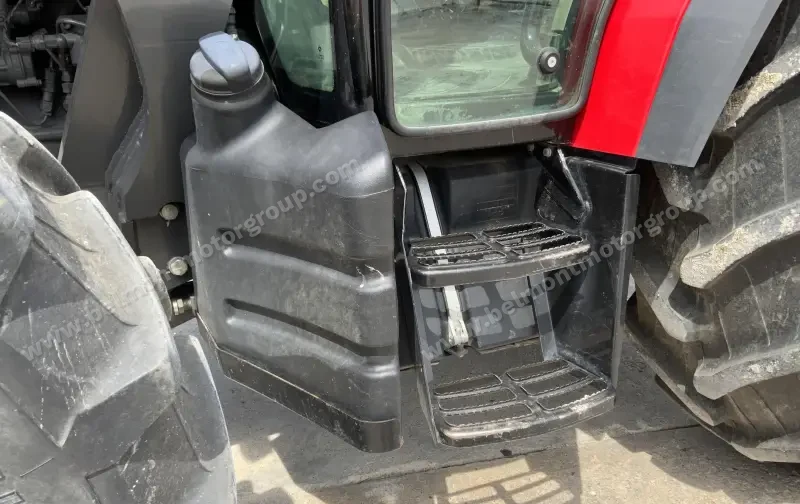 2017 Massey Ferguson 4710 MFWD Tractor W/Loader | Agriculture photo 31