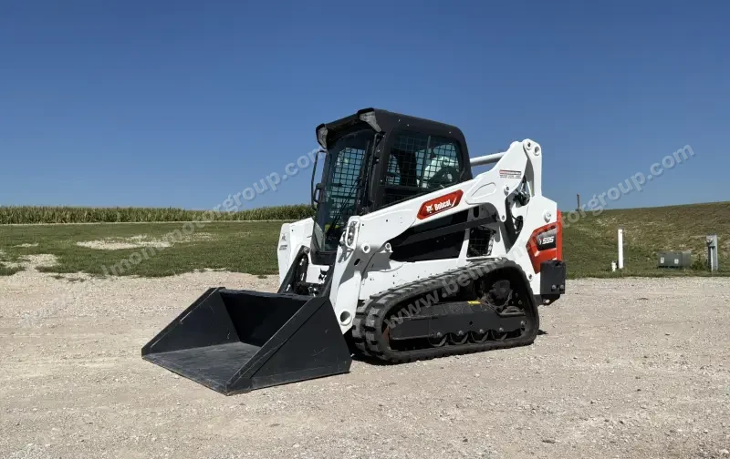 2023 Bobcat T595 Compact Track Loader photo 2