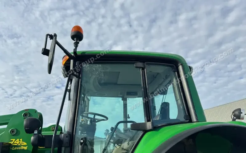 2010 John Deere 7530 Premium MFWD photo 71
