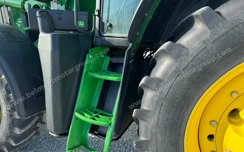 2010 John Deere 7530 Premium MFWD photo 24
