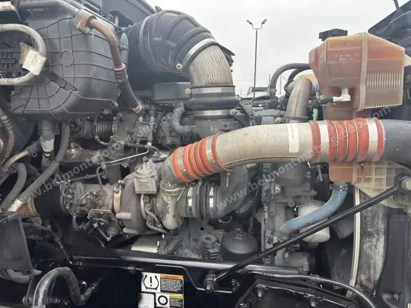 2019 Peterbilt 579 photo 8