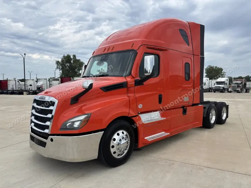 2021 Freightliner CASCADIA 126 photo 24