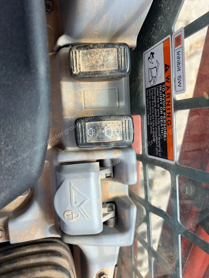 2023 Kubota SVL95-2S photo 29