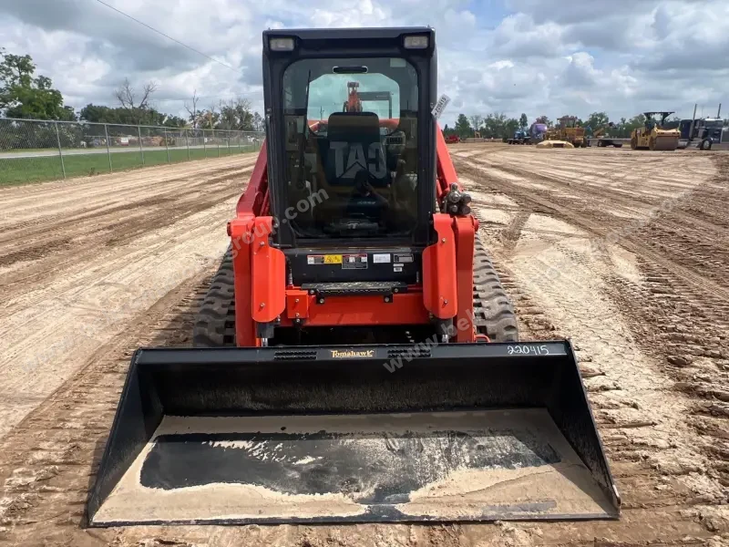 2023 Kubota SVL95-2S photo 8