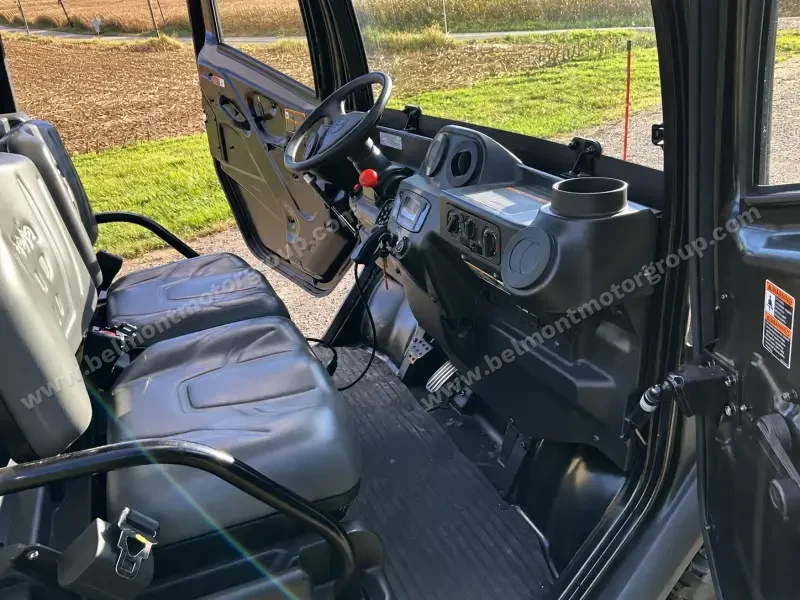 2022 Kubota RTV-X1100C with New SnowDogg photo 46