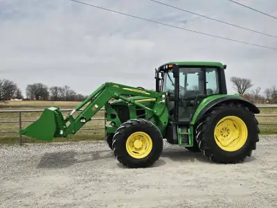 2011 John Deere 6430