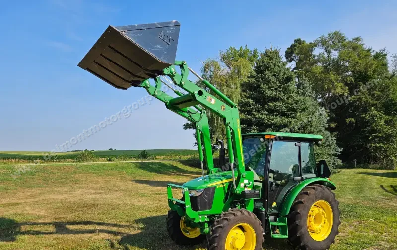 2020 John Deere 5075E MFWD Tractor W/Loader | Agriculture photo 9